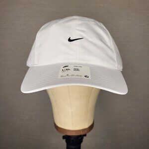 Nike Club Unstructured Swoosh Cap B/W L/XL